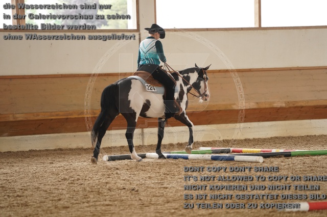 s_A_901718.JPG